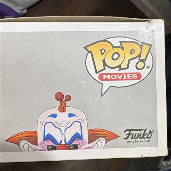 Funko Killer Klowns Slim Figure with Pink and Red Accents - Picture 2 of 3